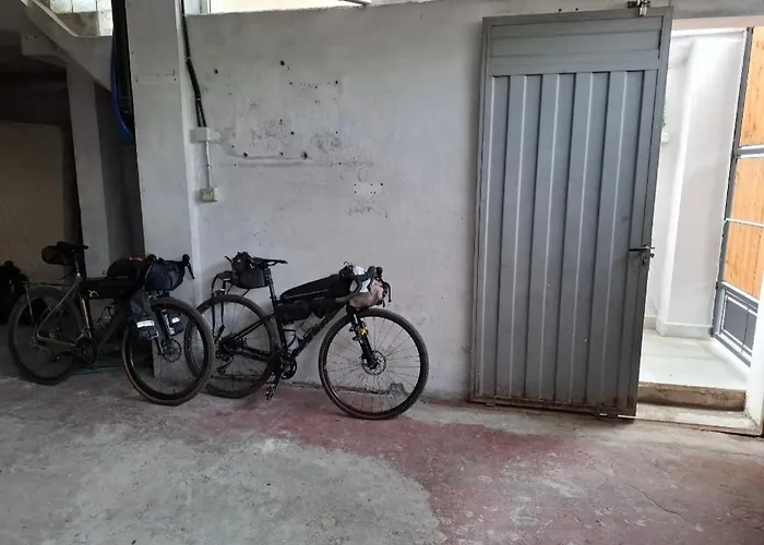 Alvin House Вилла *